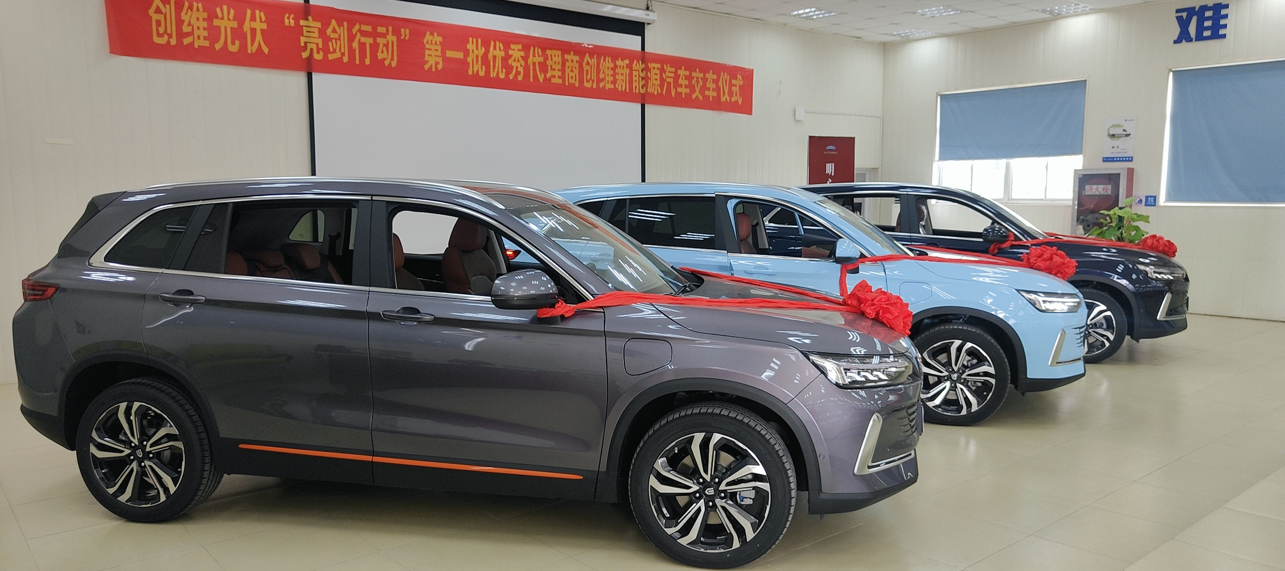 交车4.jpg 交车4.jpg